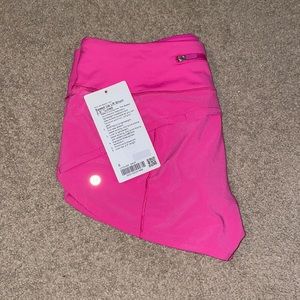 BNWT Sonic Pink Speed Up LR Short 2.5” *Lined